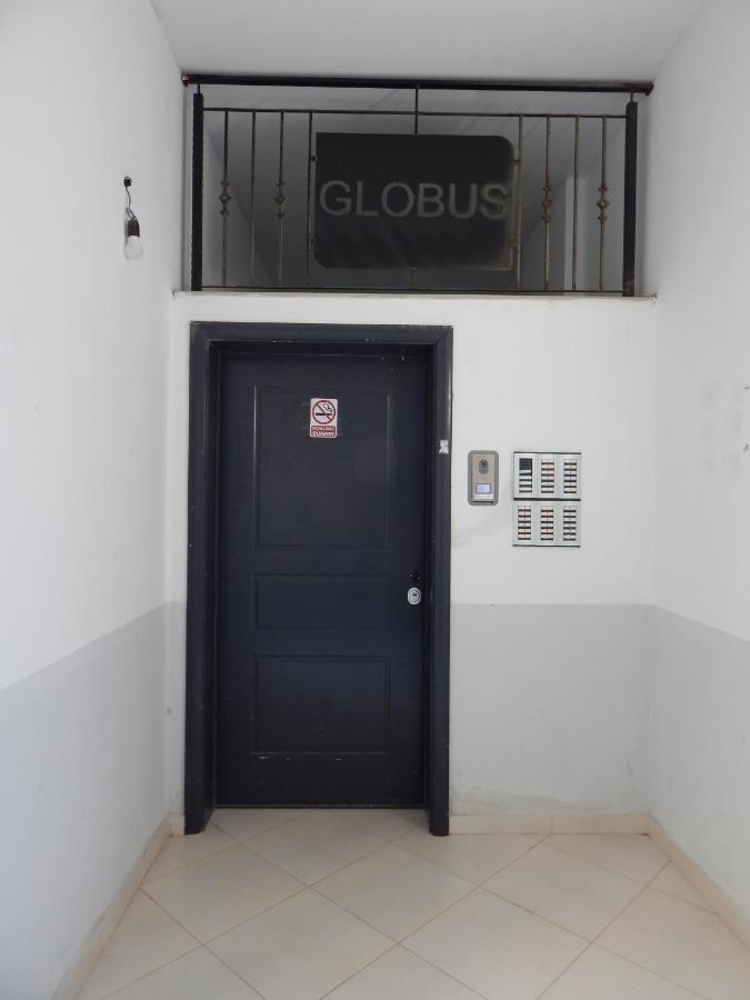 Modern Spacious 1 Bedroom Flat Next To The Beach Vlorë Exterior foto