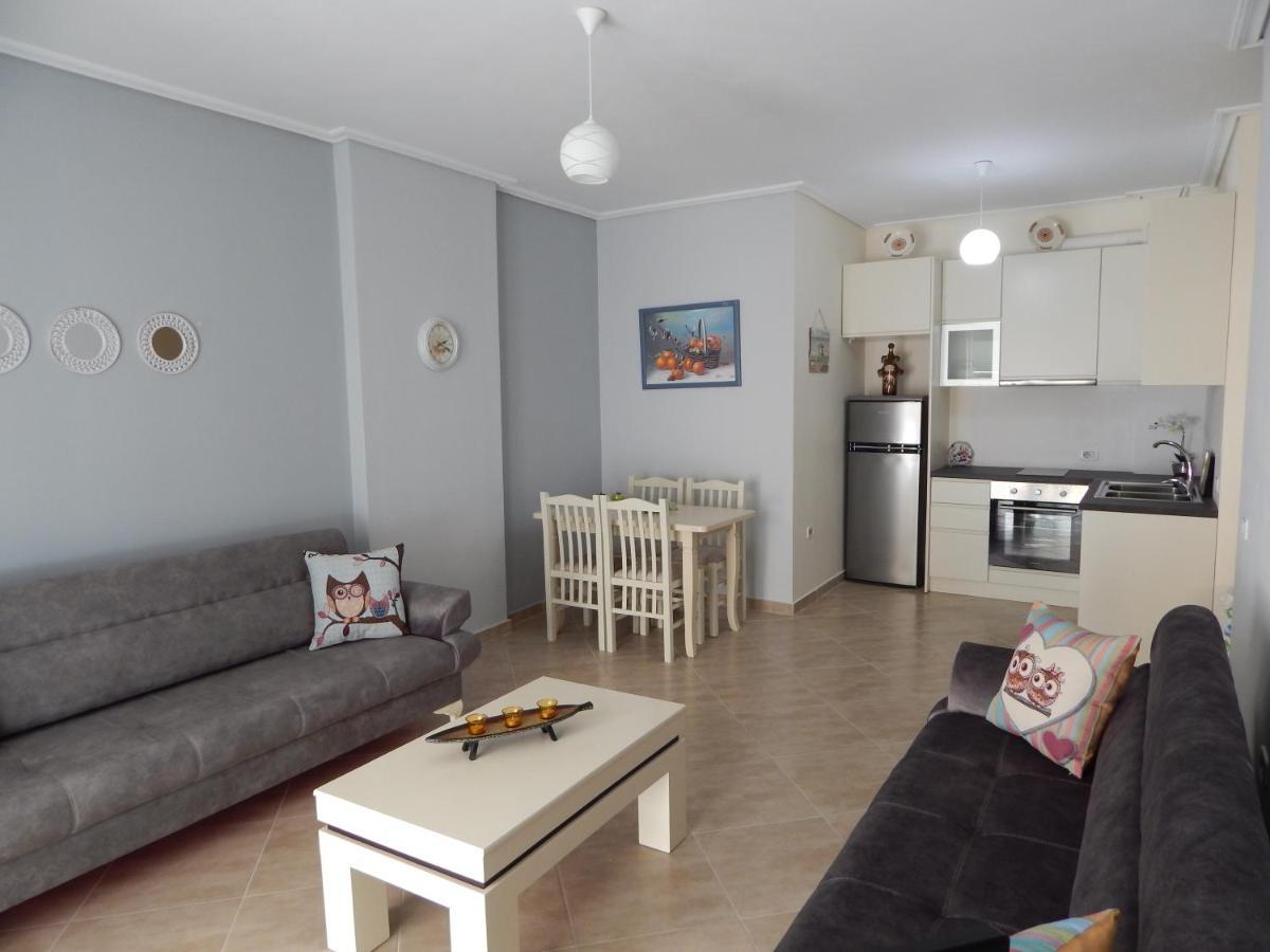 Modern Spacious 1 Bedroom Flat Next To The Beach Vlorë Exterior foto